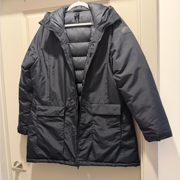 Adidas Black and Gray Puffer Jacket - Picture 1 of 11